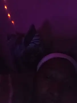 HipsDontLieX95 live sex cam