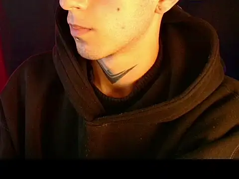 dark_men1 webcam