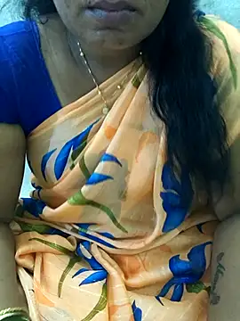 MaaliiiPonuTamil webcam