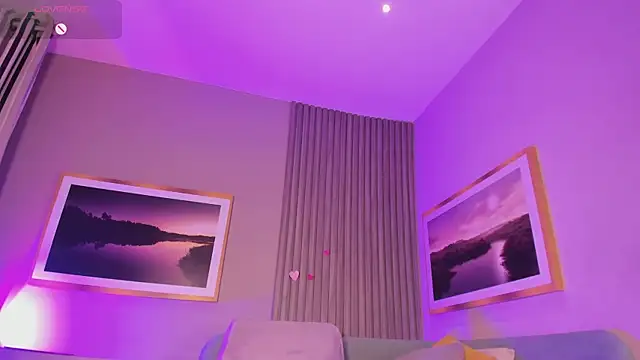 Hailey-Fox webcam