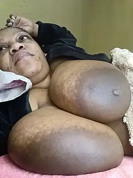 HappygalTheQueen webcam