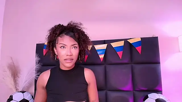 DakotaDesire webcam