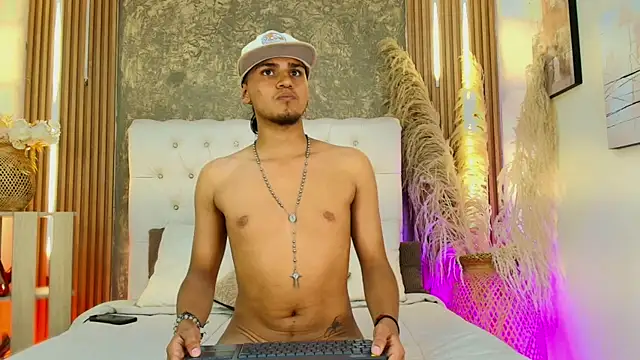Andy_Deep webcam