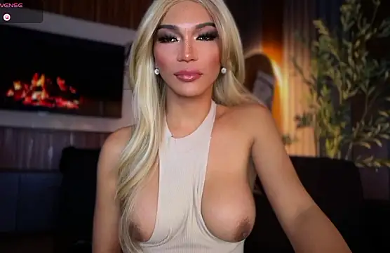 Maria_Manika live cam on StripChat