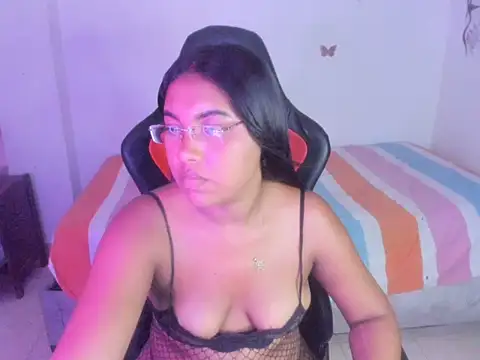 miasexi_hot11 live cam on StripChat