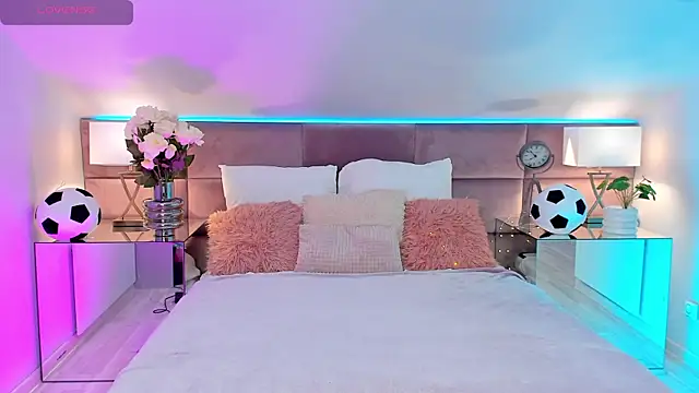 MiaMuse webcam