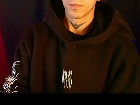 dark_men1 webcam