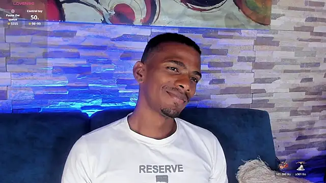 Lonelyfetishguy webcam