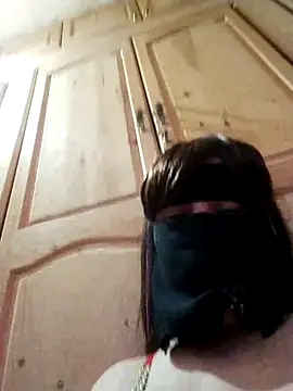 Farisa-24 webcam