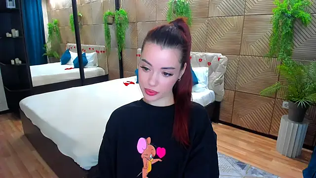 PutOnRepeat webcam