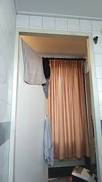 Gigolobigcock24cm webcam