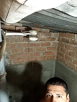 Alex321Flores webcam