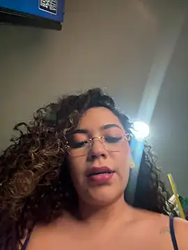 VictoriaaRose webcam