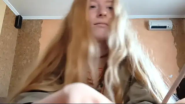 KateVibe_01 webcam