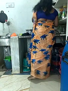 MaaliiiPonuTamil webcam