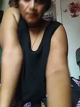 Mohni_love webcam