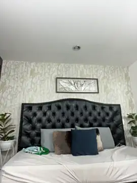 Lander_Cruz's live cam