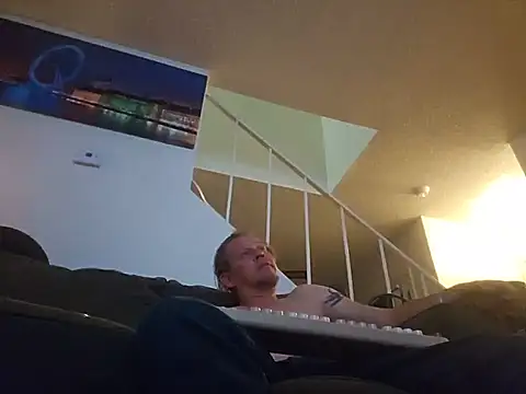 yourMasterisBored webcam