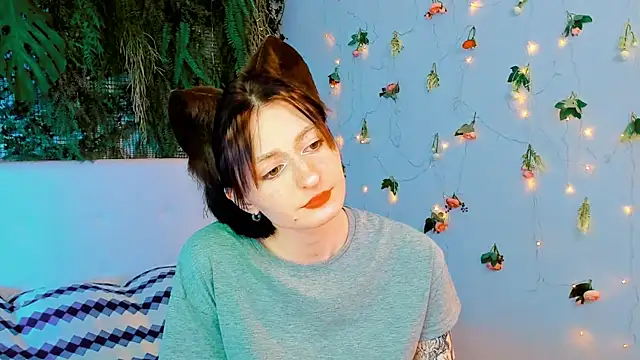 Kira__Cutie webcam