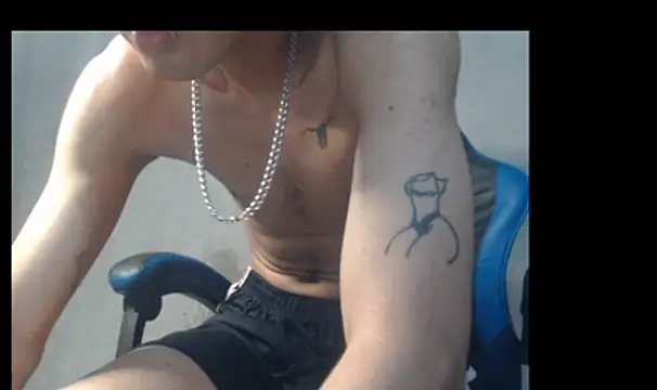 Garu_hot19 webcam