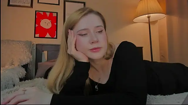Lav_Tender webcam