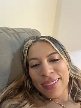 Mia_Rosee1 webcam