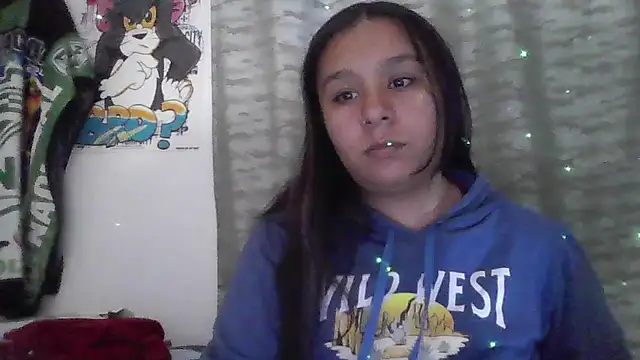 charis_21 - Charis_21's free webcam - UK Sex Cams