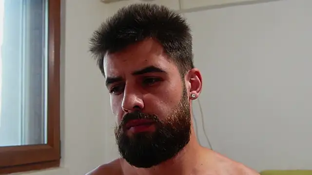 HairyRobxxx webcam
