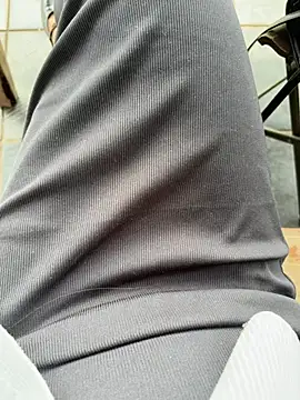 Love-public webcam