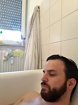 Taycanman69 webcam