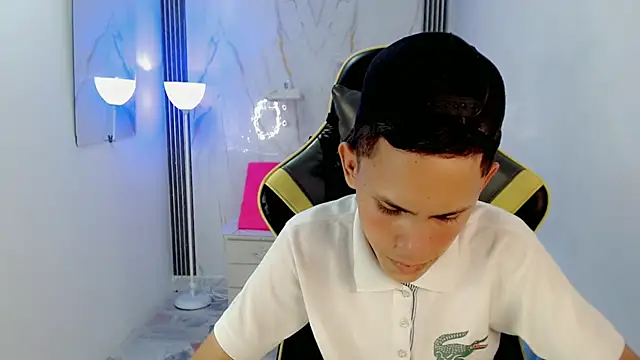 sombra_18 webcam