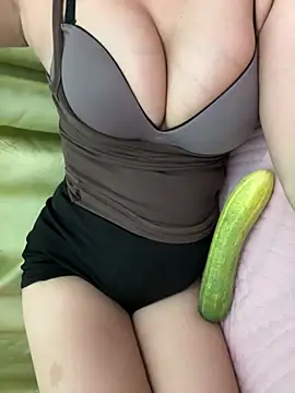Lucy_k2 webcam