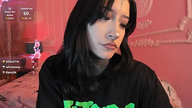 Kat_VonDe webcam