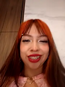 isisnovafg (F young) - Touch My pussy close up+cream 👄💗