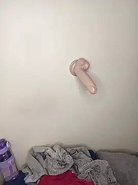 little_creamy webcam
