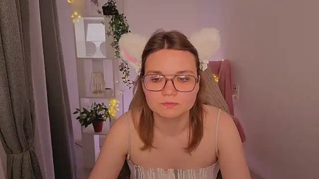 ririzen - RiriZen's free webcam - UK Sex Cams