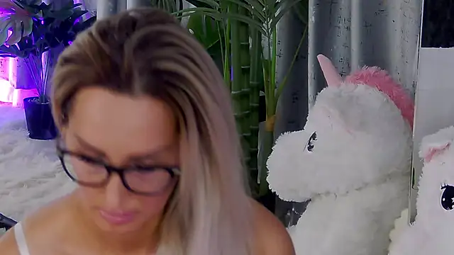 IsabelleEthan webcam