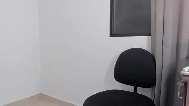 Emma_lean webcam