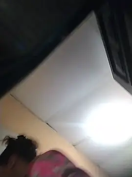 kimCosseyy webcam