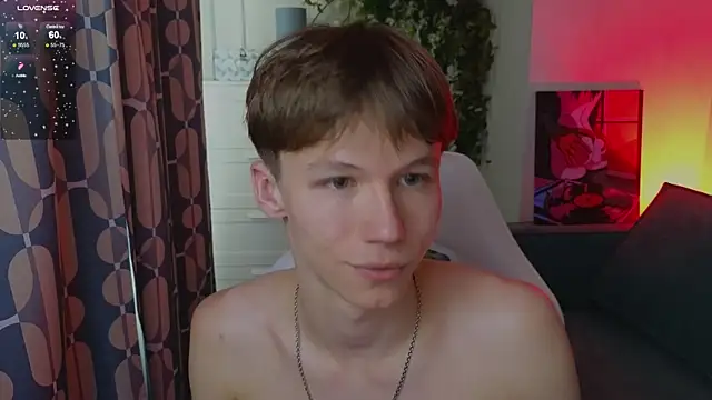 cuMte_boy webcam
