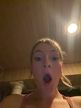 xomikaylaxo