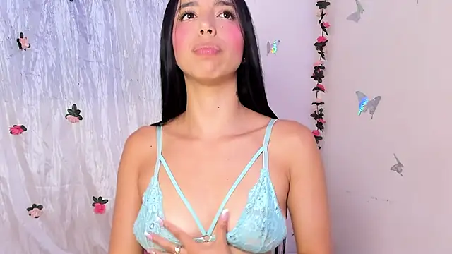 EvelynLuxx