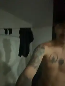 Mr_crypsus webcam
