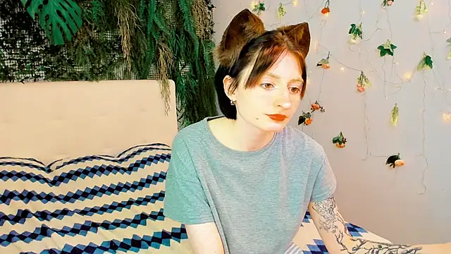 Kira__Cutie webcam