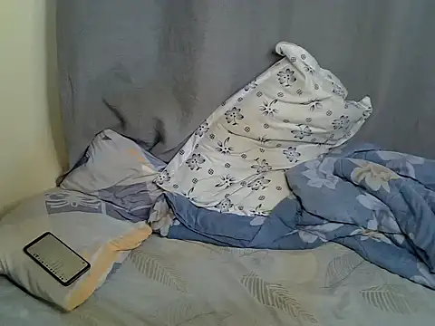 SexxyRoxy webcam