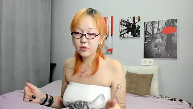 Cute__Kiko webcam