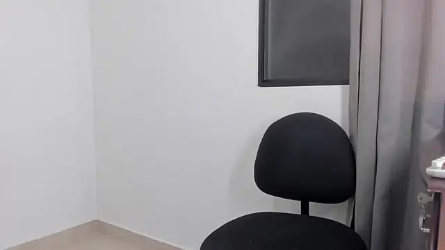 Emma_lean webcam