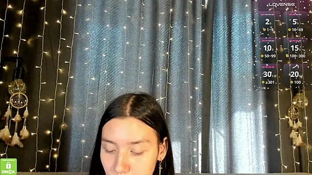 Amelia_skyy webcam