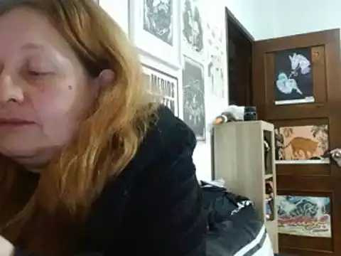 ViioletaMora webcam