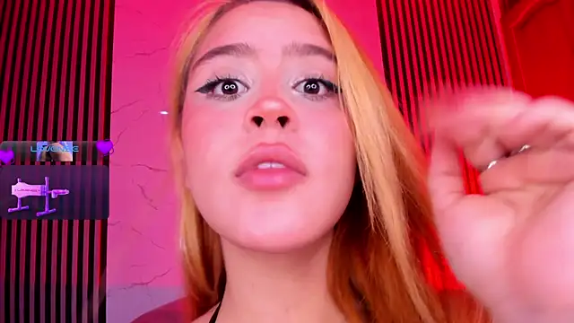 Elena-Rosse webcam